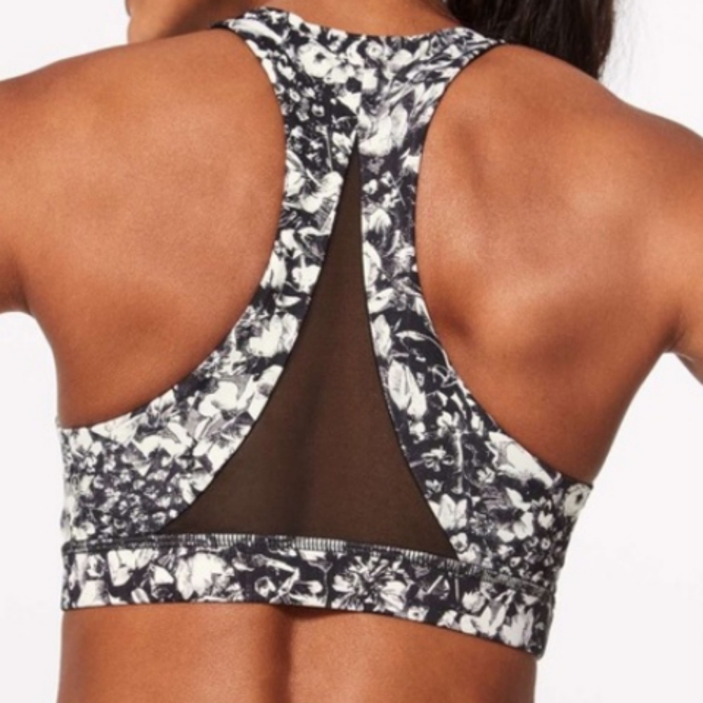 LIKE NEW Lululemon Invigorate Bra
